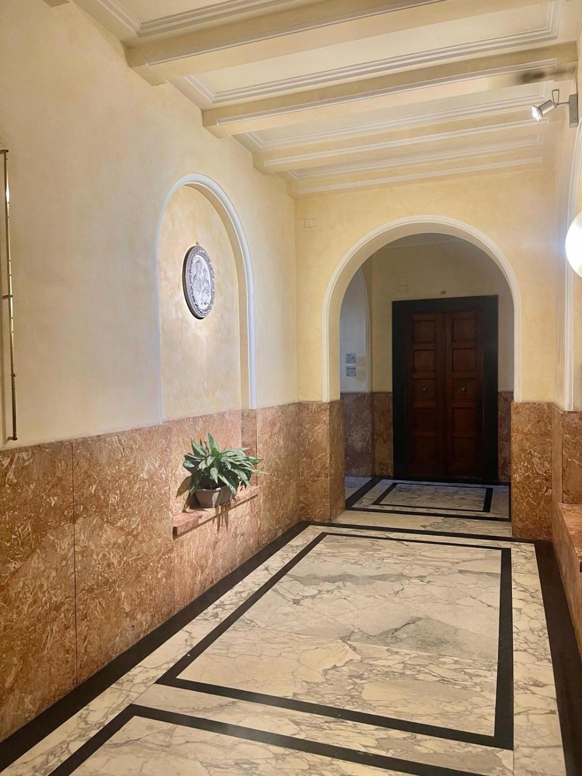 Stile Libero Guest House Турин Экстерьер фото