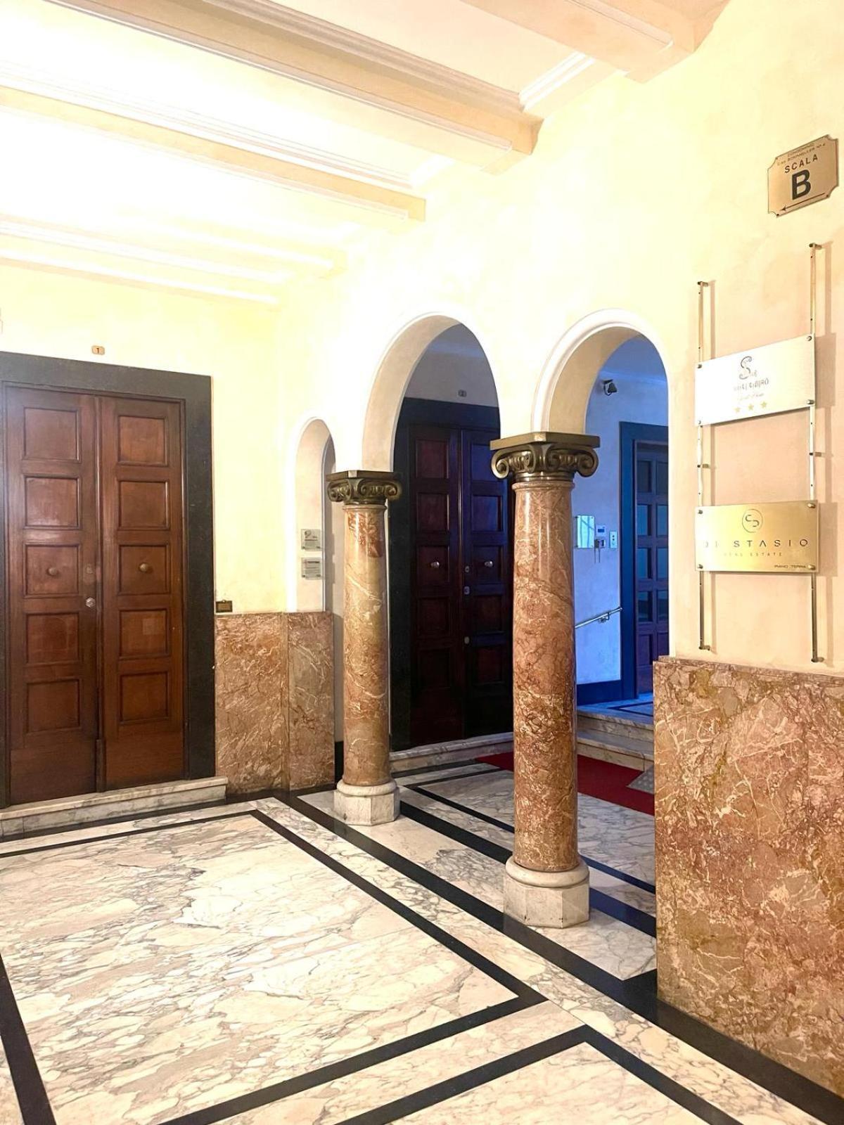 Stile Libero Guest House Турин Экстерьер фото